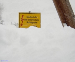 riant travail sécurité humour Risque électrique Electricité