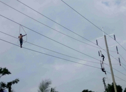 marrant travail sécurité humour Chute de hauteur Risque électrique Electricité Hauteur